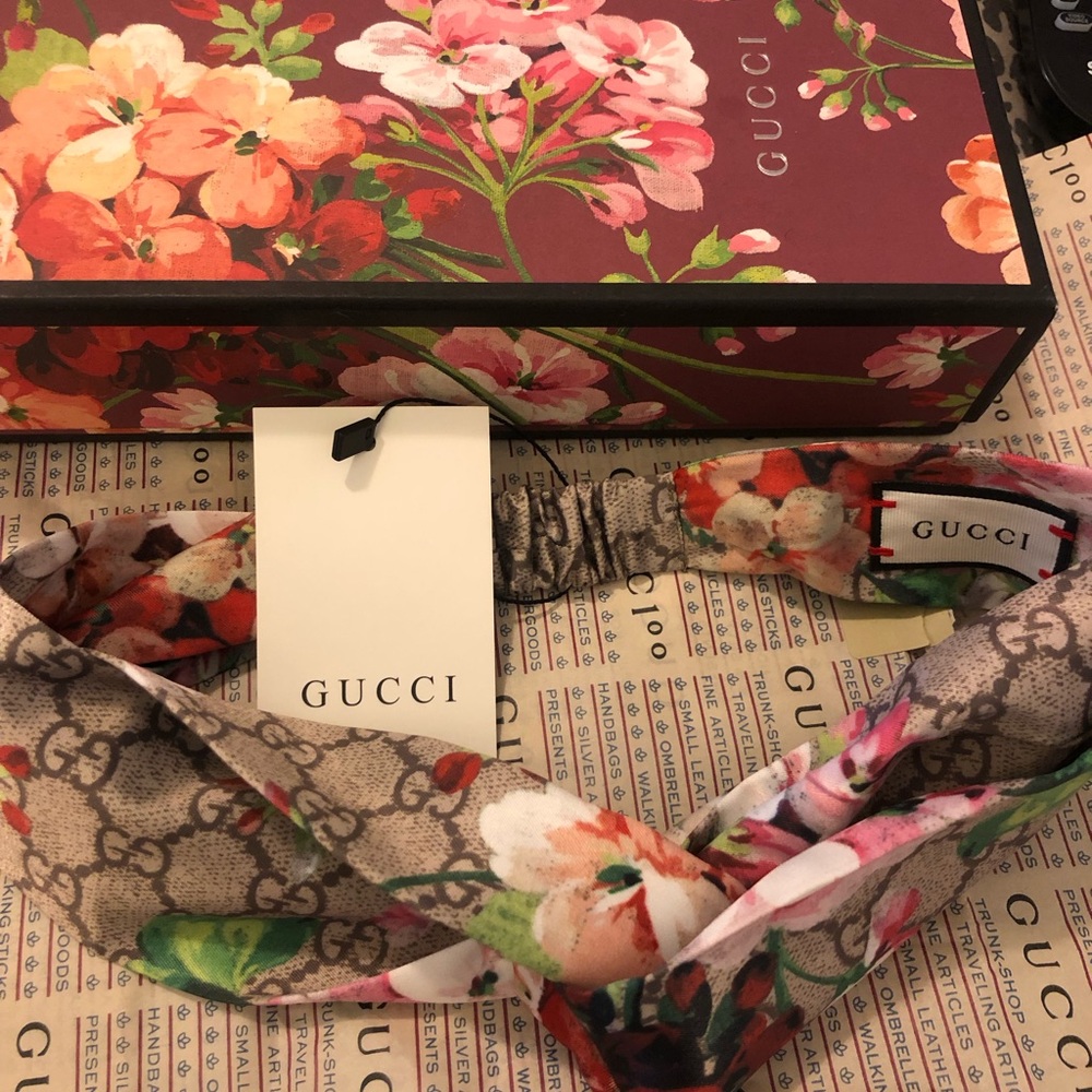 Gucci - Picture 8 of 16